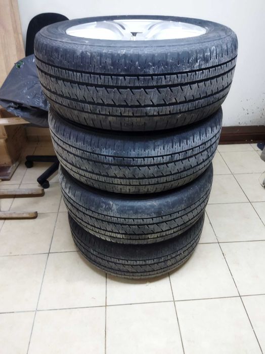 Гуми за Мерцедес GL,ML