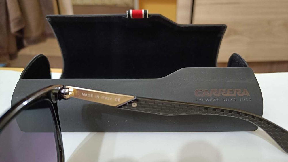 Слънчеви очила Carrera