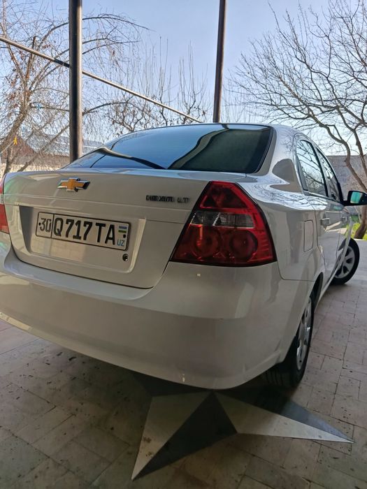 Срочно продаётся Nexia 3!