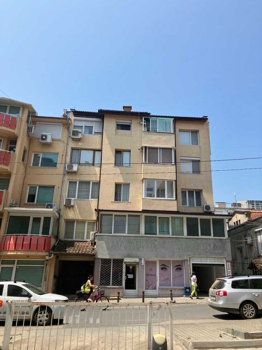 Продавам апартамент в Стара Загора. Супер-Център. Тухла.	Ет.4,