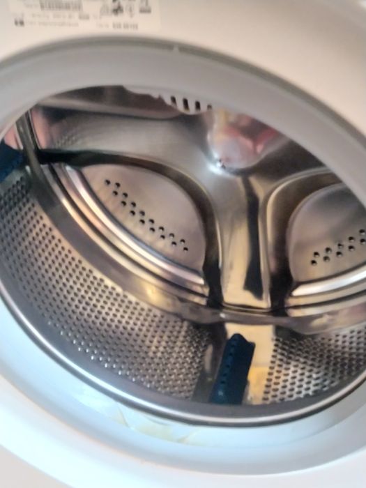 Electrolux 9kg 1000 оборот/мин