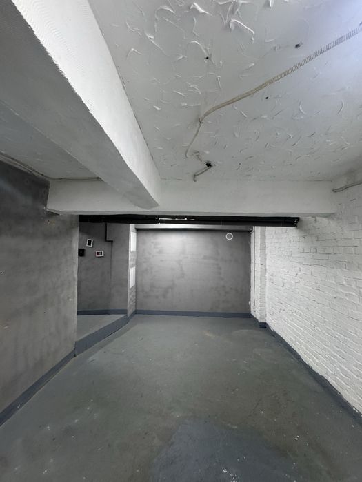 Сдам в аренду помещение 210 кв