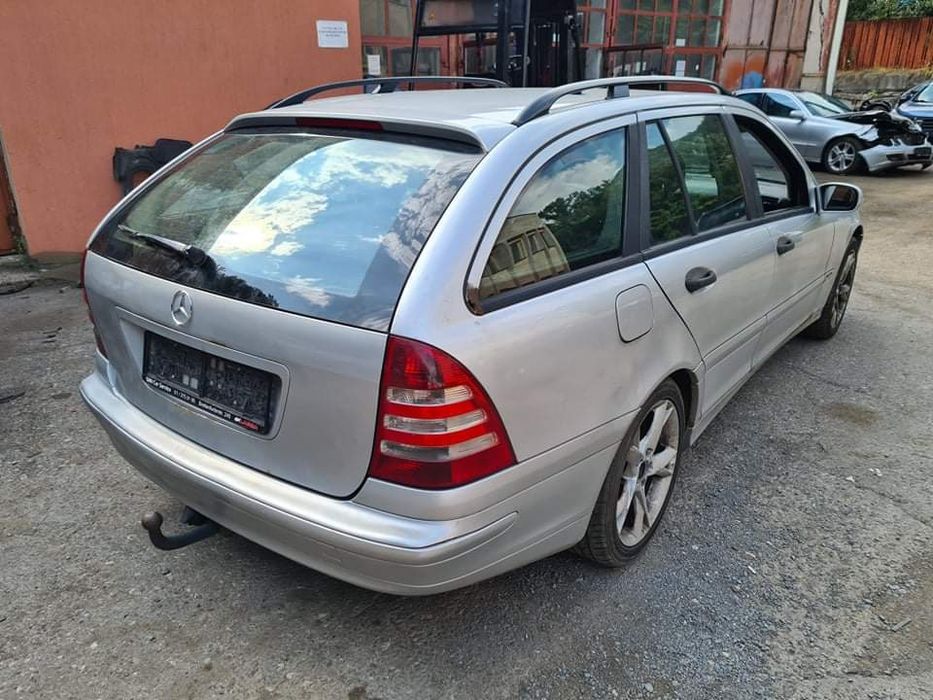 Mercedes W203 C220CDI 150кс 646 автоматик комби НА ЧАСТИ!