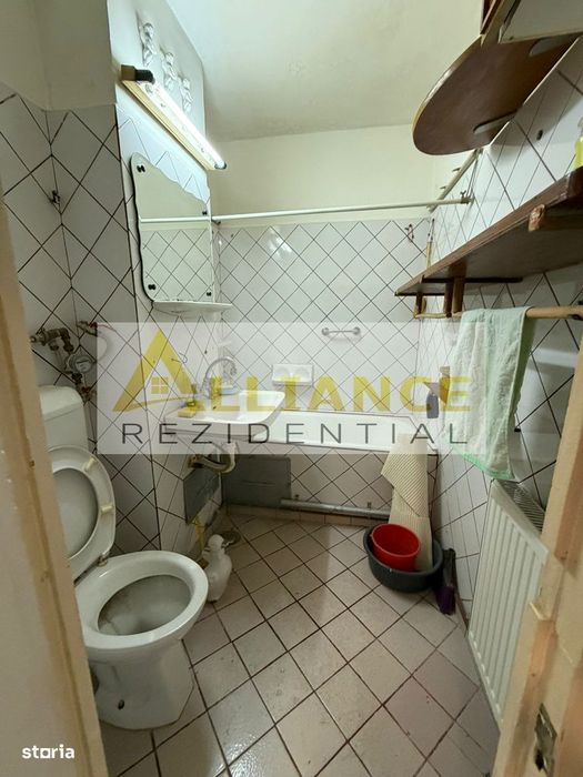 Garsoniera De Vanzare - Sector 4 — fotografia 3