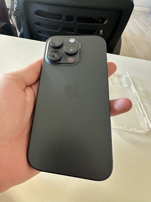 Iphone 16 Pro ideal. 98% емкость.