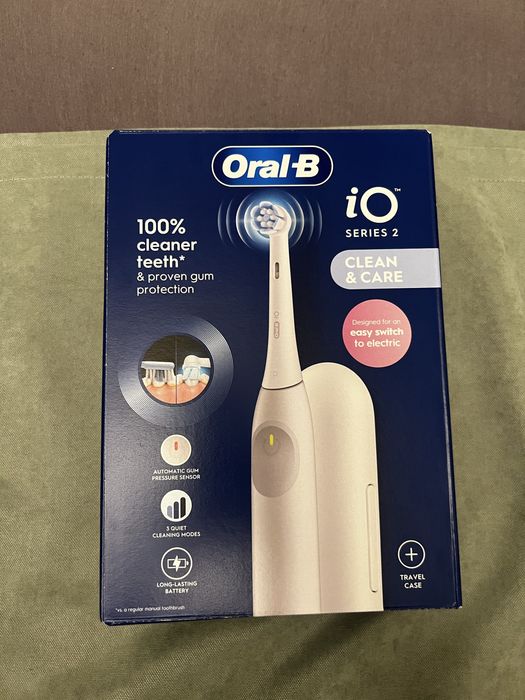 Periuta OralB IO 2