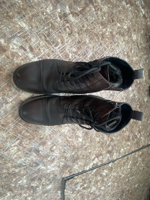 Зимние ботинки женские