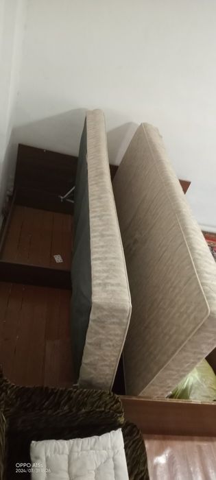 Кровать прочный матрас