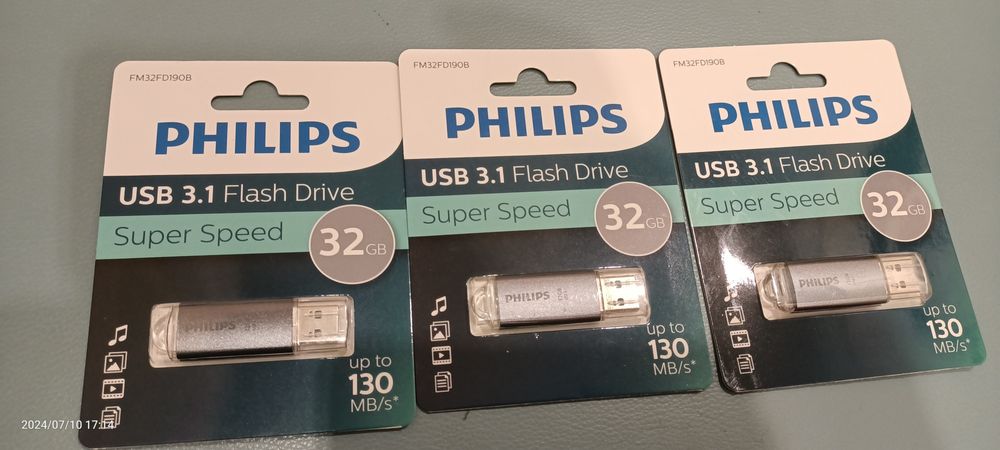 Memorie stik Usb 32 GB  Philips noi