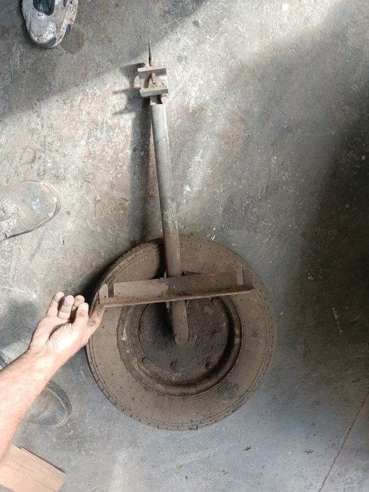 Продам колеса на лодку 2 шт.