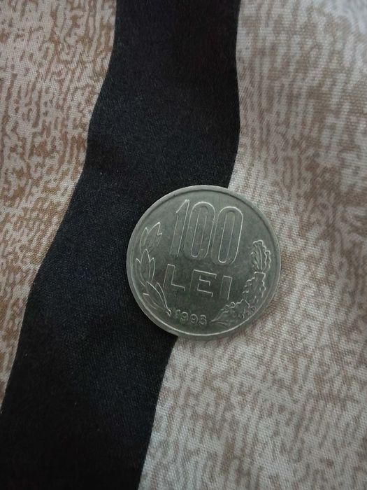 Moneda de 100 de lei