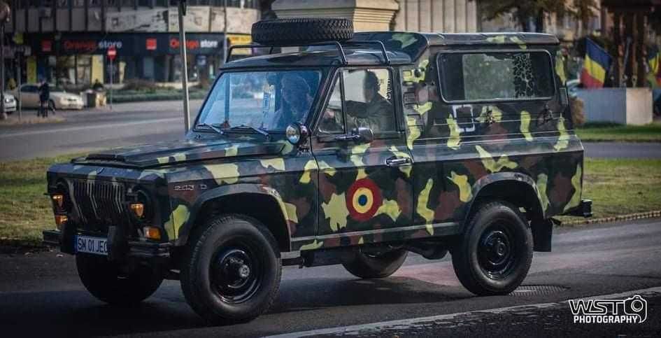 Mașini de epocă la evenimente / nunți