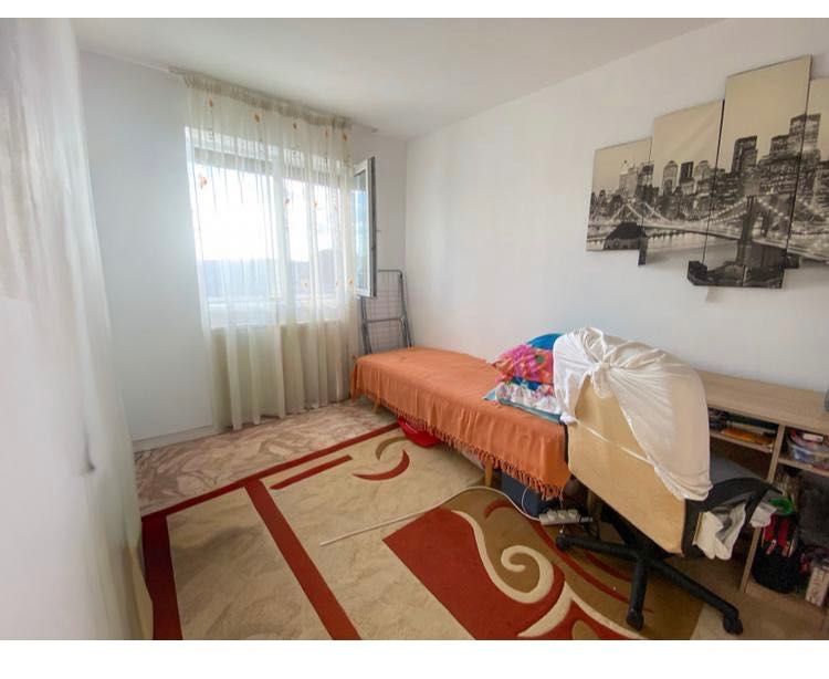 Apartament 2 camere langa Bdul Mamaia €72k neg
