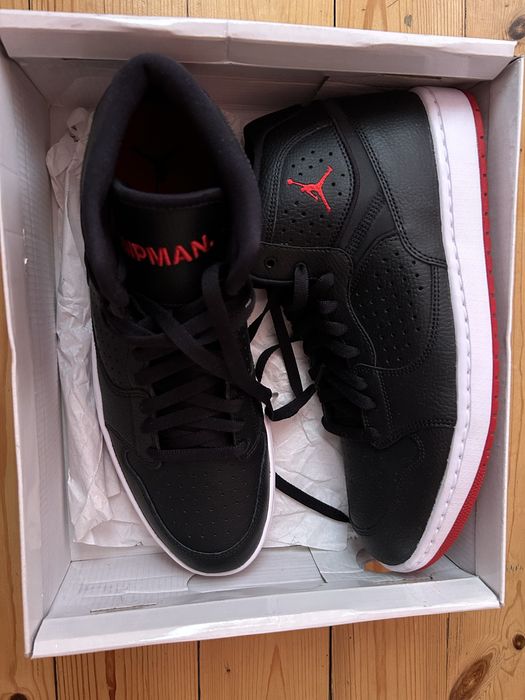 Nike air jordan access