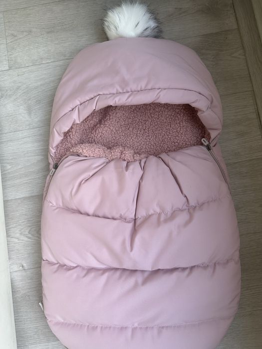 Зимние комбезы.