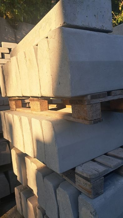 Поребрик, бордюр ,брусчатка