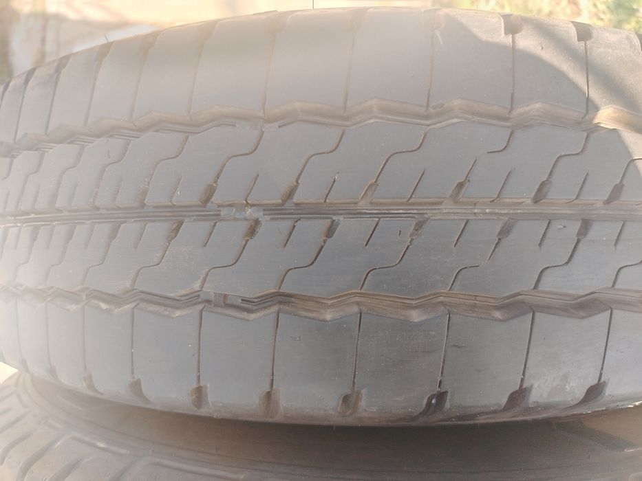 Гуми за Бус 195 /70/15С