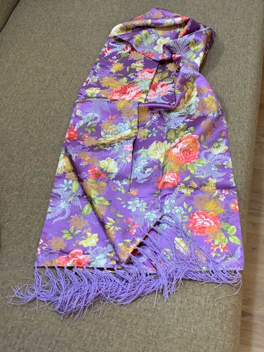 Уникален азиатски шал от 100% коприна