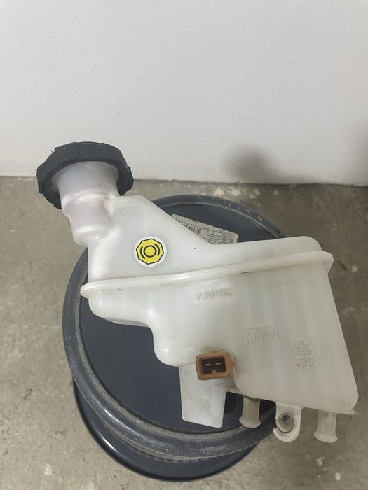 Оригинальные запчасти Kia / Hyundai