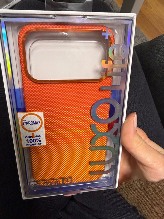 Кейс за iphone 17 pro max