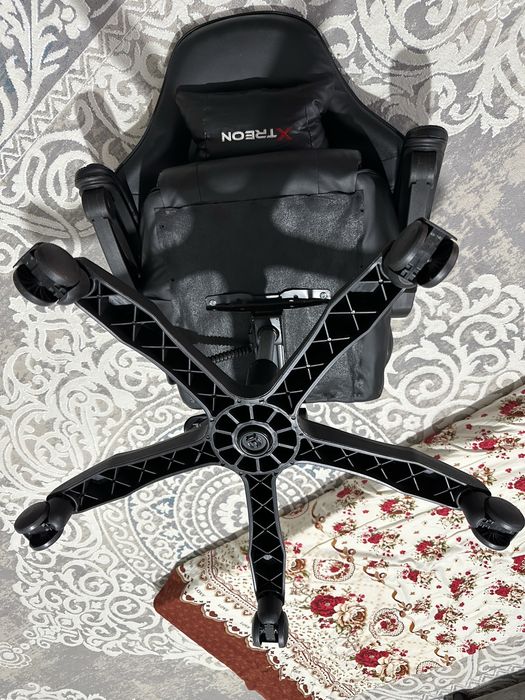 Игровой эргономичный стул