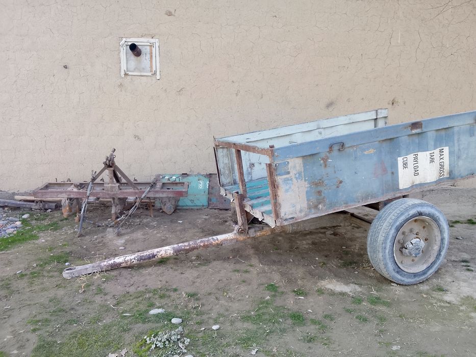 Choʻmgan 284 traktör