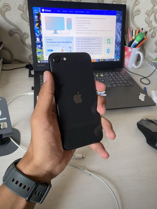 Iphone se 128гб
