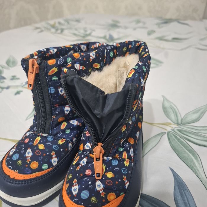 Сапожки  детский  новый с этикеткой