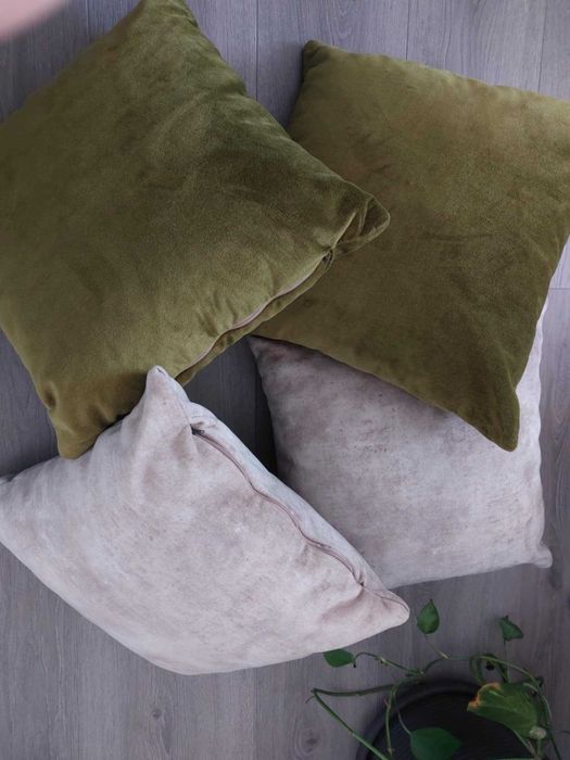 Perne decorative nefolosite