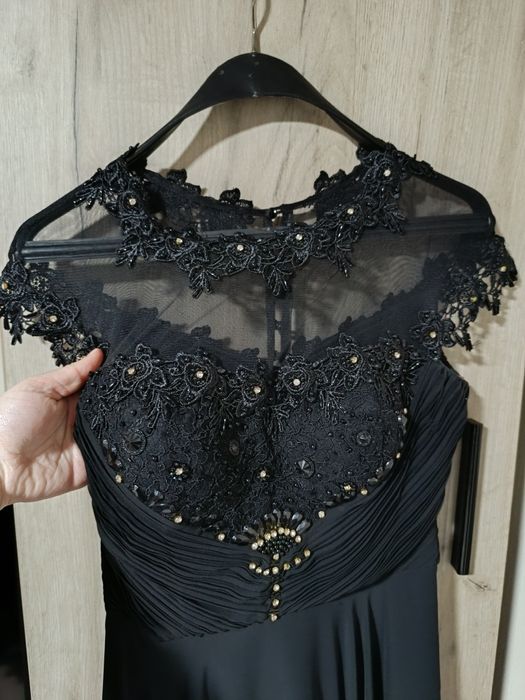 Официална рокля купувана от Белгия. Размер ХС-С