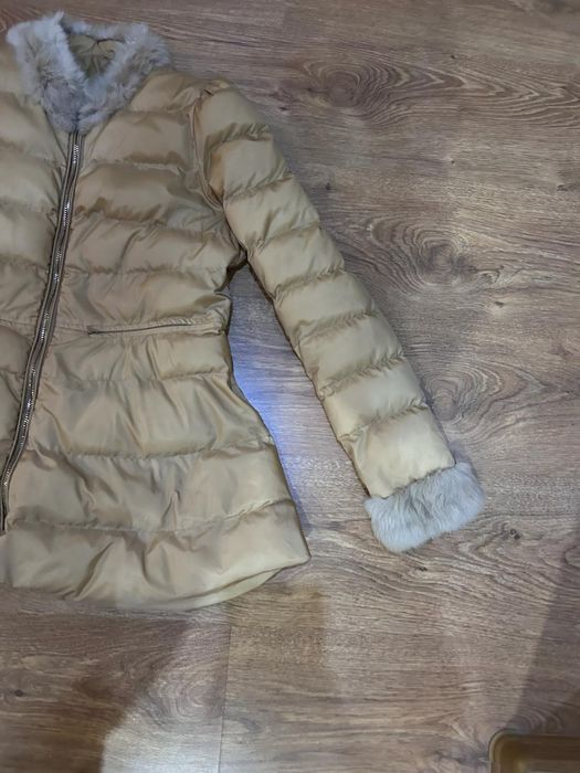 Бежово яке заешки пух