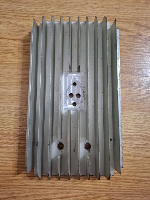 Radiatore racire piese electronice, finali amplificare, tranzistori