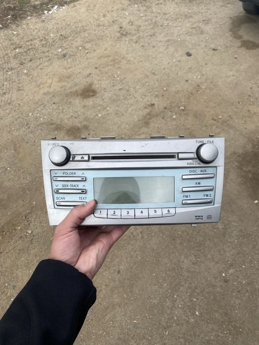 Штатный магнитолла Камри 40