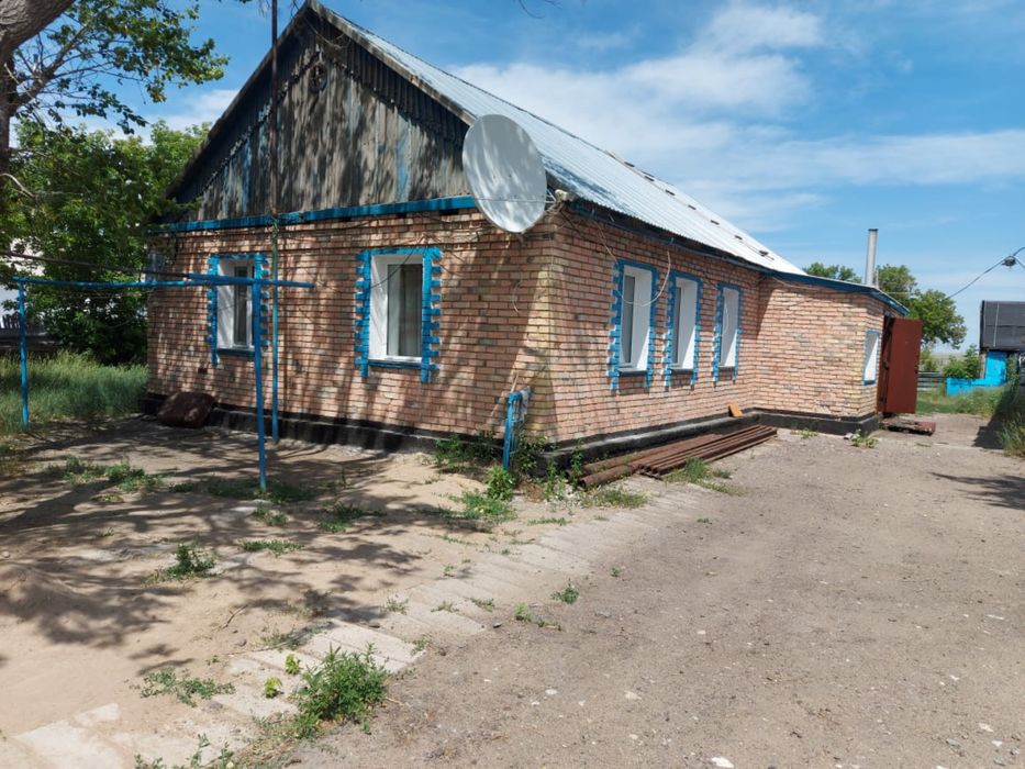 Продам дом срочно(торг)можно под дачу