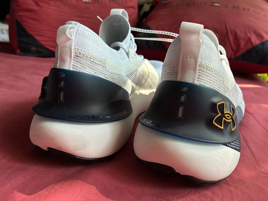 Under Armour • Phantom