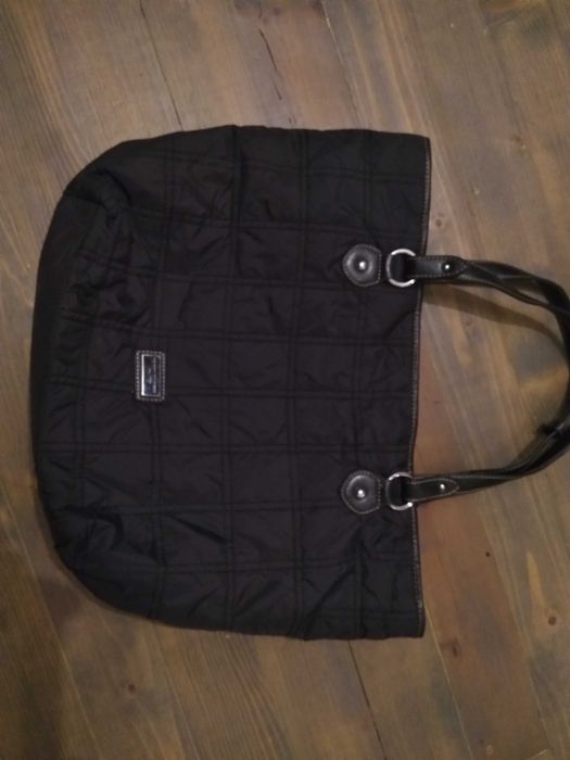 Оригинални Дамски чанти Tommy Hilfiger и Juicy couture