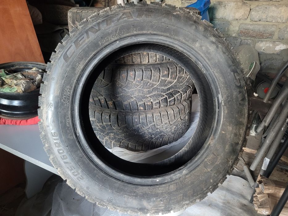 Продам зимние шины