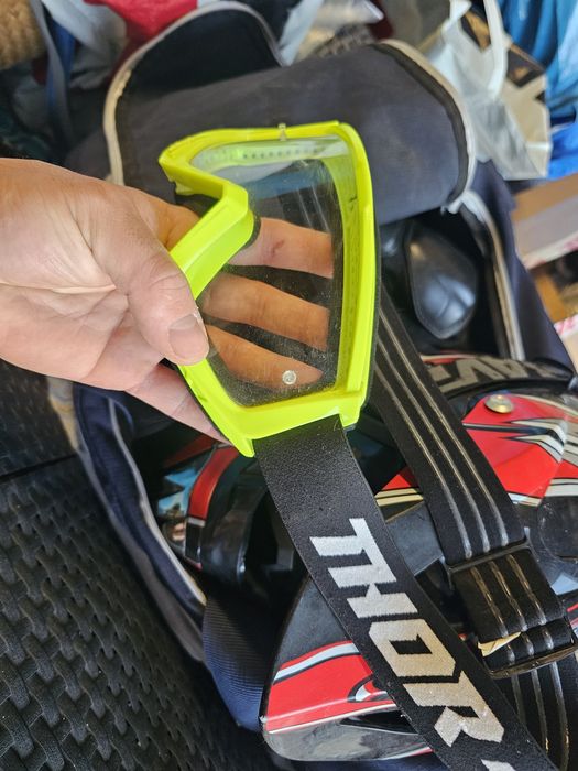 Vand echipament motocross