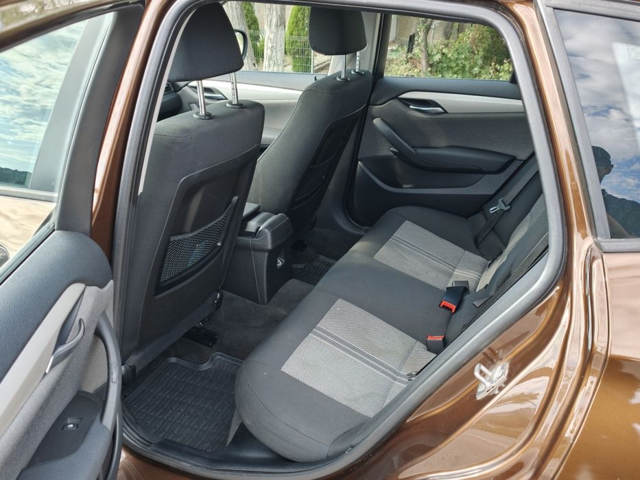 BMW X1 xDrive18d • 2.0 Diesel • 143 CP • xDrive 4x4 • Automată