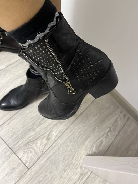 Ghete din piele foarte comode