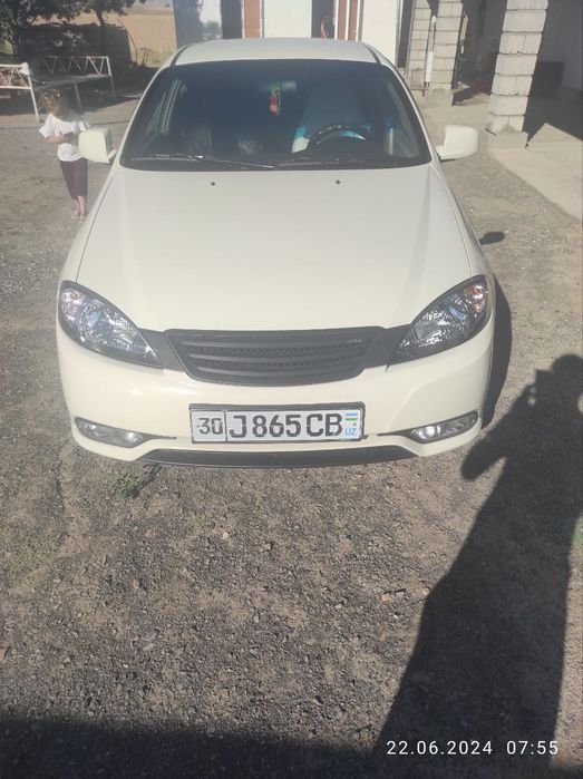 Gentra     2015.