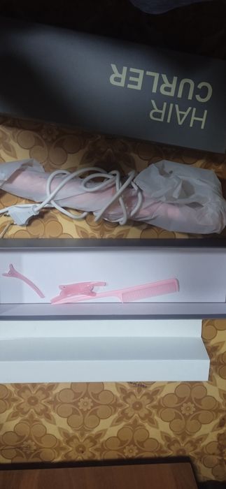 Плойка. Крутящаяся. Трендовая