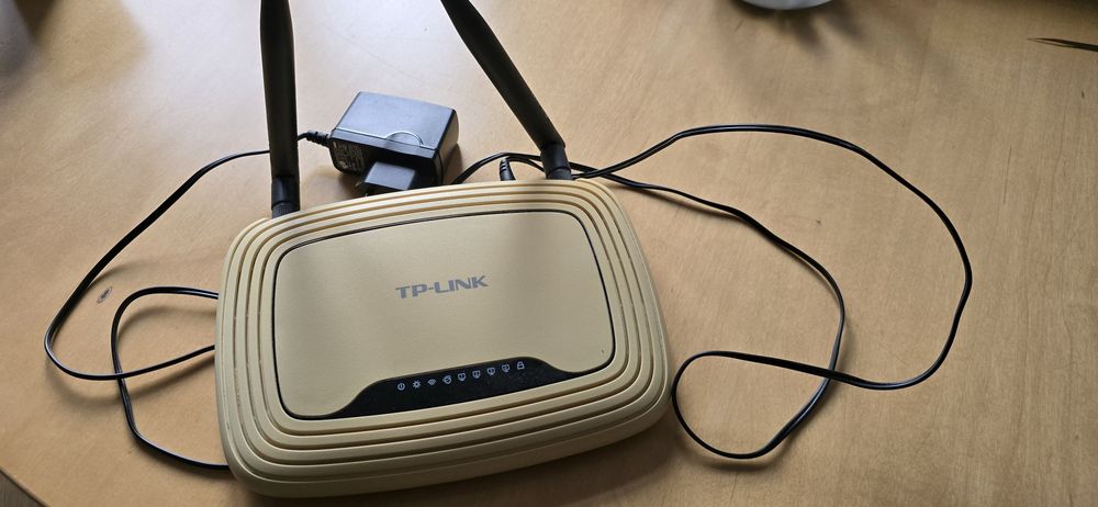 Router TP-Link TL-WR841ND
