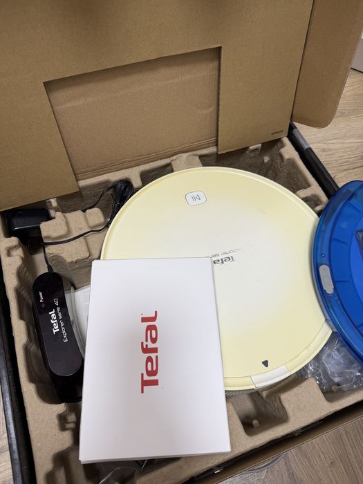 Робот пылесос Тефаль