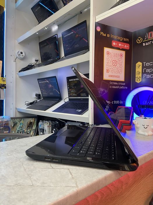 Ноутбук HP 15 r047sr