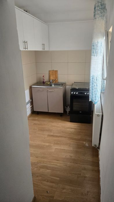 Vând Apartament 1 camera Zona Vlaicu