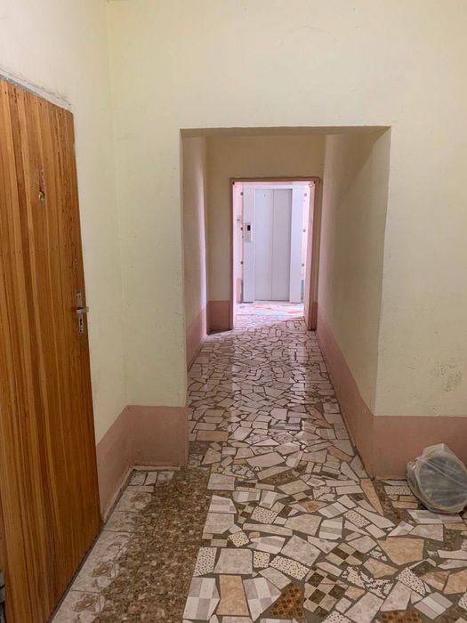 Карасу-6, 3/5/9- Банковский дом,ремонт, 80 кв, Макро 75000!