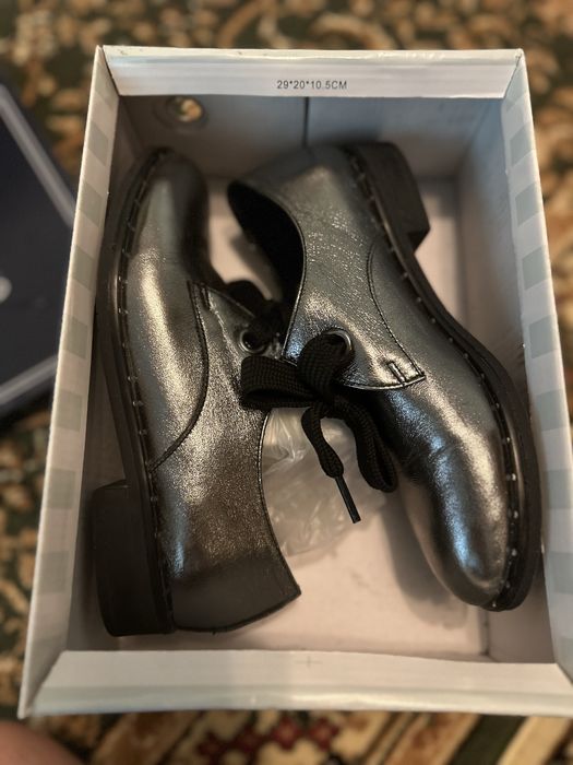 Обувь женская кожанная