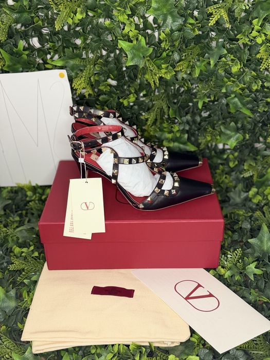 Pantofi/Tocuri Valentino Garavani Rockstud kidskin pumps 100mm