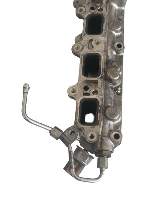 Rampa Injectoare Volkswagen Golf V 1K1 2003 - 2009 1.4 Tsi Blg